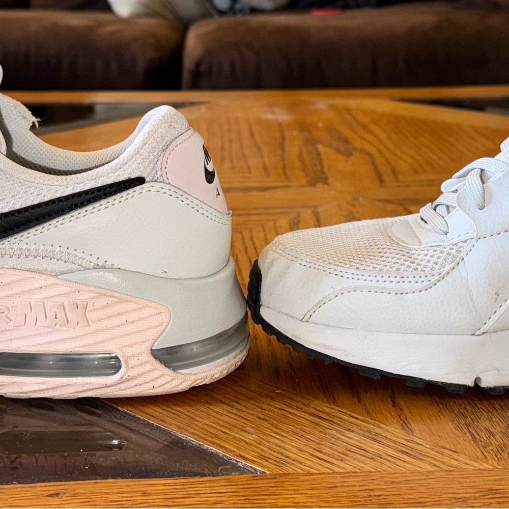 Nike White and Pink Sneakers